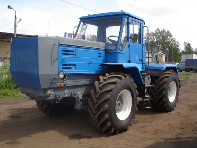 Запчасти к тракторам К-700, Т-150